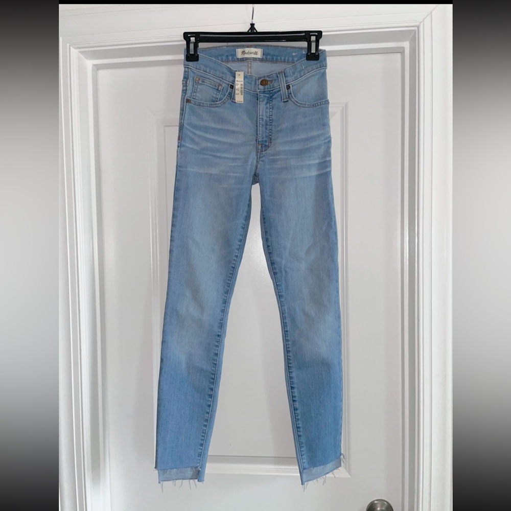 Levi's Light Wash High-Rise Jeans